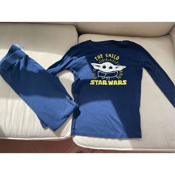 Gap Kids Star Wars Mandalorian the Child pajamas, size 14, super soft - Picture 2 of 6
